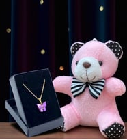 Kelebek Tasarımlı Kolye ve Peluş Ayıcık Anahtarlık Hediye Seti