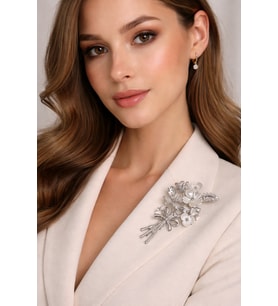 Taşlı Çiçek Buketi Figürlü Silver Renk Broş