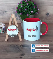 Sekretere Hediye Kupa Bardak Kırmızı ve Ahşap Anahtarlık Hediye (Model 1)