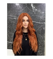 En’Ler Bakır Perçemsiz Dalgalı Peruk Model
