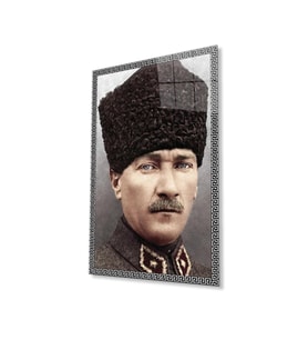 Atatürk Cam Tablo 4mm Dayanıklı Temperli Cam, Atatürk Glass Wall Art (Çok Renkli)