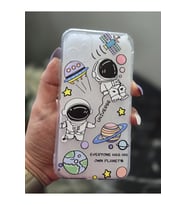 Iphone 11 Uyumlu Astronot Tasarımlı Şeffaf Telefon Kılıfı
