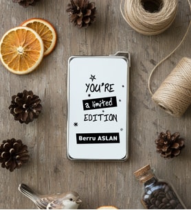 Kişiye Özel You Are a Limited Edition Çakmak Doğum Günü Hediyesi (Beyaz)