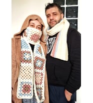 El Yapımı Hediyelik Yünlü Atkı , Tığ İşi Unisex Atkılar , Sevgililer için Çift Atkıları (A.Krem)
