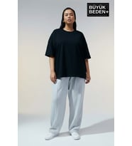 Büyük Beden Kadın Basic Tişört – Pamuklu Düz T-Shirt 3XL-6XL SPR26BTSK10