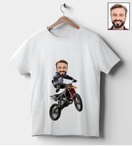 Kişiye Özel Motorcu Tasarımlı Karikatür Tişört 109 (Beyaz)