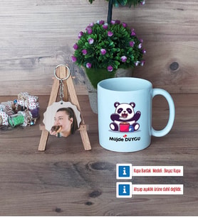 Sevimli Panda Kupa Bardak Beyaz ve Fotoğraflı Ahşap Anahtarlık Hediye (Model 1)