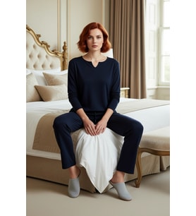 Kadın V Yaka Nakışlı Pijama Takımı Fonksiyonel Dayanıklı Kaliteli Konforlu Estetik Premium
