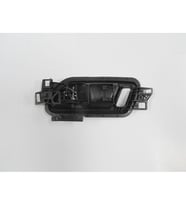 VOLKSWAGEN AMAROK- 11/16; ÖN KAPI İÇ AÇMA KOLU SAĞ SİYAH (ELCEĞİ GÜMÜŞ GRİ) (HUSHAN) 2H0837114DUBN