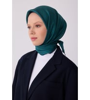 Klasik Desen İpek Twill Eşarp  - 2026 İlkbahar-Yaz (T)  4317 (Zümrüt Yeşili)