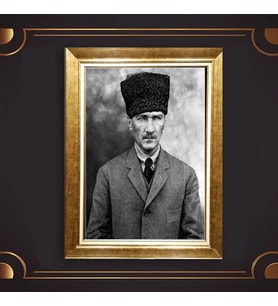 Altın Varaklı Çerçeveli Paspartulu Atatürk Tablo z4900 (Gold)