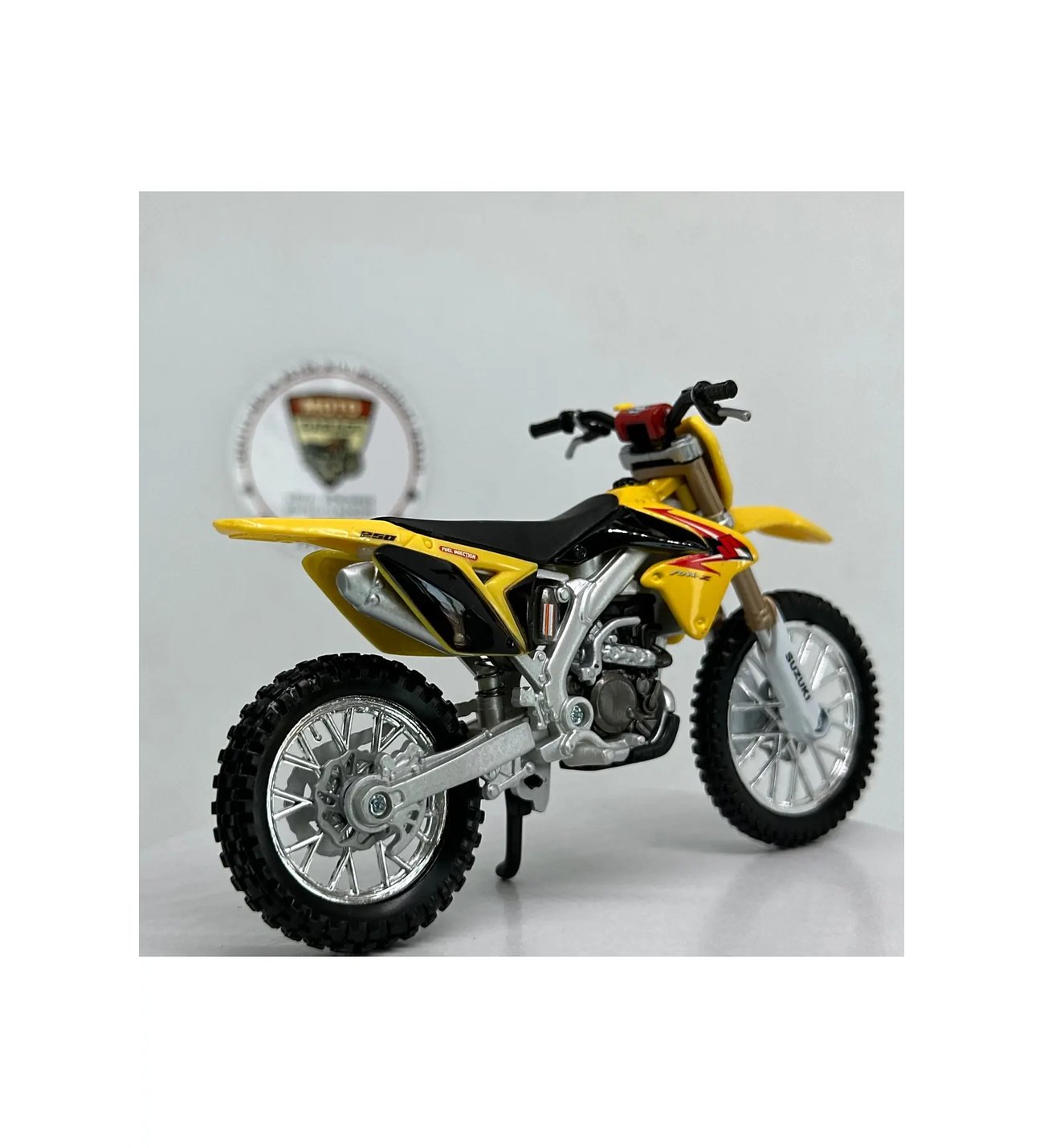 Suzuki RM-Z450 1:18 Diecast Motocross Model – Orjinal Lisanslı