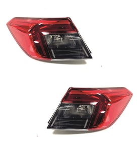 Honda cıvıc Dış Stop Lambası Sedan FE1 Kasa 2021-2023 sağ sol takım