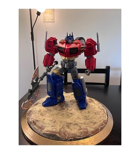 Optimus Prime Cybertron Savaşı Transformers Boyalı Figür 30 Cm (mega Boy)