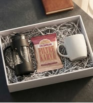 Kahve Severlere Özel Hediye Seti (French Press & Kupa & Taze Filtre Kahve) (Beyaz)