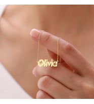 Vaoov 925 Ayar Gümüş Çiçekli İsim Kolye (Gold)