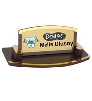 Kişiye Özel Diş Doktoru Masa İsimliği – Ahşap Şık Tasarım