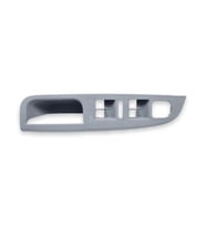 VW Jetta 2006-2010 Sol Ön Kapı Cam Düğme Çerçevesi Gri 1K4868049C