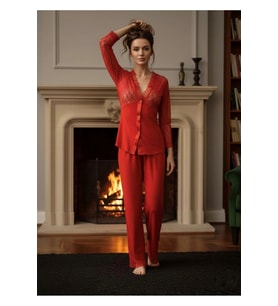 #pijamaTakımı Çeyizlik Dantelli V Yaka Düğmeli Rahat Kesim Kırmızı Penye Pijama Takımı