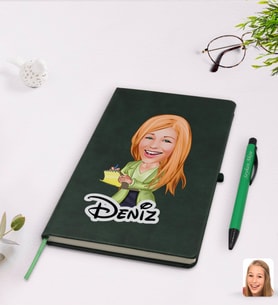 BK Gift Kişiye Özel Kadın Asistan Karikatürlü Yeşil Termo Deri Defter Kalem Seti Model 2