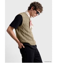 LC WAIKIKI Beyaz Loose Fit V Yaka Erkek Triko Süveter