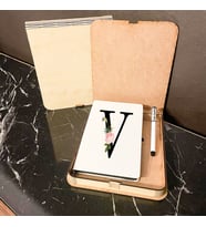 V Harfi Ahşap Kutulu Defter Kalem Set