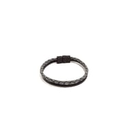 Gri Siyah Karışımlı İnce Hakiki Deri Erkek Bileklik  Mıknatıslı Metal Tokalı Minimal Tasarım
