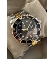 Yeni Sezon Takvimli Unisex Kol Saati Rolex Model Metal Gümüş Altın Renk Sınırlı Sayıda Kutu İçerisinde Gönderilecektir Özel Üretim Hediyelik Abi Abla Baba Anne Erkek Kız Arkadaş Nişanlı Koca Kadın Kardeşe Eşe Sözlü Kuzen Teyze Dayı Amca Hediye