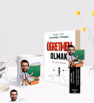 BK Gift Kişiye Özel Erkek Öğretmen Karikatürlü Beyaz Kupa Ahşap Kitap Ayracı ve Öğretmen Olmak Kitabı Hediye Seti