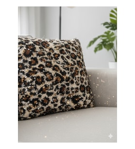 Leopar Desenli Pul Detaylı Dekoratif Kırlent