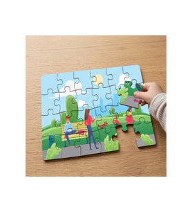 Parkta İnsanlar Tasarımlı 24 Parça Ahşap Çocuk Puzzle MPK0887