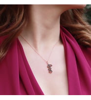 Siyah Zirkon Taşlı Love Yazılı Rose Gold Kaplama Gümüş Kolye