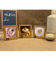 Kişiye Özel Masa Çerçevesi, Ahşap Bebek Çerçevesi, Bebek Ayağı Baskılı Bebek Çerçevesi 3 Adet 14x14 cm Ebatında Ahşap Çerçeve