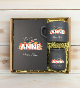 BK Gift Kişiye Özel İsimli DTF Anne Temalı Antrasit Defter & Kahve Fincanı & Mum Hediye Seti-2, Anneye Hediye, Anneler Günü Hediyesi