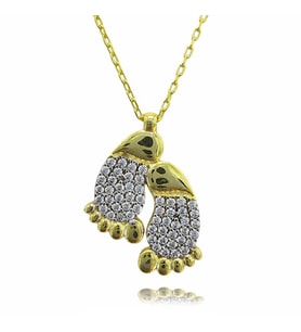Bebek Ayakları Gold Kaplama 925 Ayar Zirkon Taşlı Gümüş Kolye (Karışık)