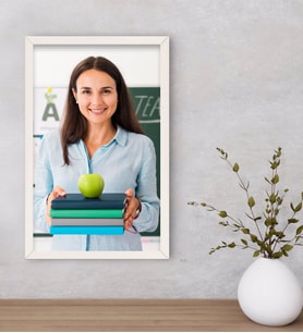 BK Gift Kişiye Özel Kadın Öğretmen Fotoğraflı Dekoratif Ahşap Beyaz Çerçeveli Tablo-1