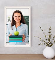 BK Gift Kişiye Özel Kadın Öğretmen Fotoğraflı Dekoratif Ahşap Beyaz Çerçeveli Tablo-1