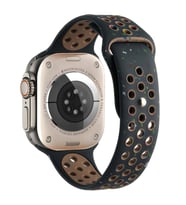 Apple Watch 7 45mm Uyumlu Kordon Silikon Esnek Yumuşak Delikli Spor KRD-02 Kayış (Siyah)