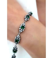 Yesil zirkon taşlı gümüş su yolu bileklik