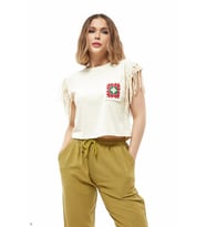 Charmwear Kolu Püsküllü T-shirt (Bej)