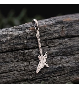 Gümüş Elektro Gitar Kolye Ucu 925 Ayar Gümüş Elektro Gitar Figürlü Unisex Kolye Ucu Müzik