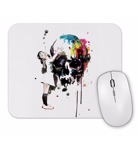 Menina e Skoll Mouse Pad.jpg