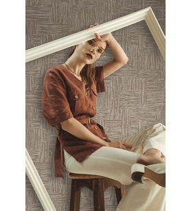 MUSE Koleksiyonu 25101-4 Koyu Bej  Dokulu Silinebilir Nonwoven Vinil Duvar Kağıdı