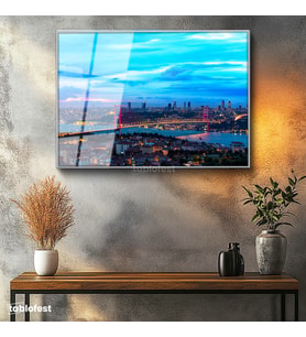 Gümüş Renk Metal Çerçeveli Tamperli Cam Tablo İstanbul Boğaz Köprüsü Gece Şehir Mimari Tablo Duvar Dekoru