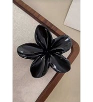 4 Adet Kadın Siyah Lotus Toka