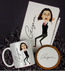 Kişiye Özel Karikatür Tasarım Defter Kalem Kupa Ve Bardak Altlığı Hediye Seti 96290