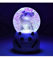 Panda Işıklı Müzikli Kar Küresi