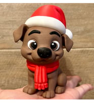 Noel Şapkalı Kahverengi Köpekçik