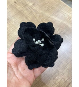 9X9 CM KADİKE SİYAH ÇİÇEK BROŞ YAKA İĞNESİ TÜRBAN İĞNESİ