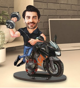 Kişiye Özel En Yakışıklı Erkek Motorcu Tasarımlı Karikatür Biblo